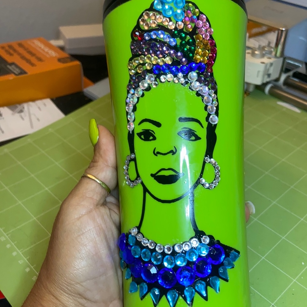 Tumbler African